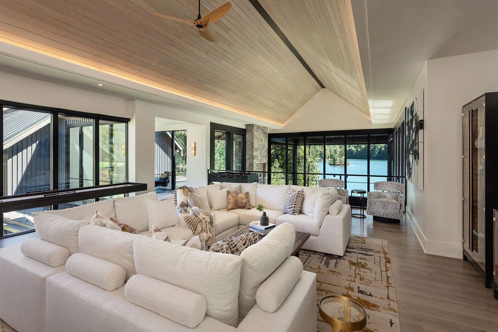 Living room with views of Lake Keowee