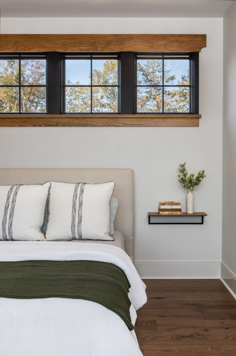 bedroom detail