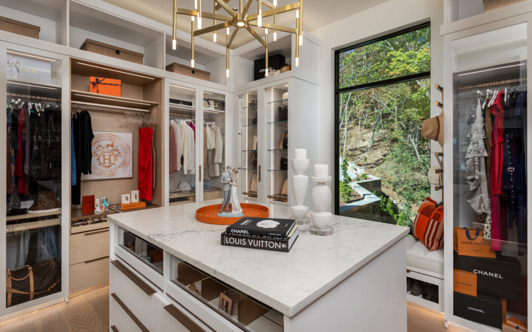 custom closet, bedroom