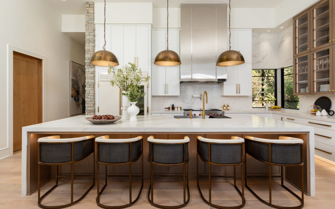 kitchen, custom cabinets, island, eat-in